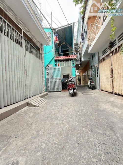 Bán nhà 2 tầng hẻm xe hơi, sát mặt tiền Nguyễn Trọng Tuyển P2 Tân Bình - 55m2 - 6.x tỷ - 4