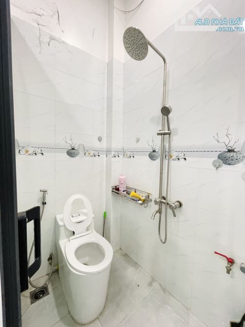 68M2 - 4L ĐÚC BTCT - 6PN -ĐƯỜNG 10M, VỊ TRÍ CỰC ĐẸP, GIÁ 8 TỶ - 4