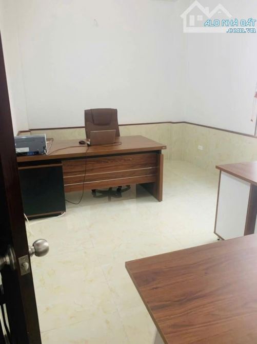 NHÀ ĐẸP GẦN HỒ ĐỀN LỪ – DÂN XÂY CHẮC – Ô TÔ ĐỖ CỬA, 77M, MT 5,8M ,1X TỶ - 5