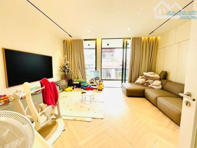 TOÀ VP 7T THANG MÁY, MẶT NGÕ 34 HOÀNG CẦU 90m MT 5.5m, 2 THOÁNG, 3 Ô TRÁNH ĐỖ KINH DOANH - 5