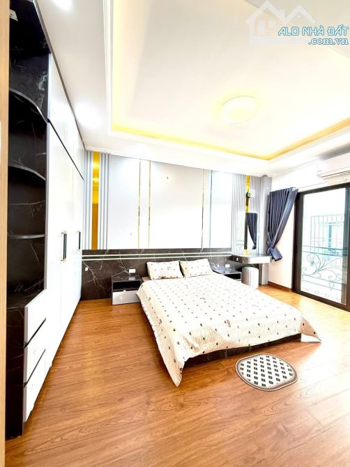 SIÊU PHẨM ĐỊNH CÔNG - NHÀ MỚI XÂY - THANG MÁY - LÔ GÓC -GẦN  PHỐ - 5