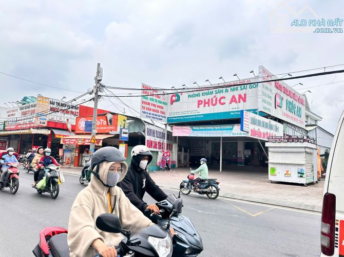 CG - bán nhà mặt tiền đường nguyễn văn tăng , tp.thủ đức . ngang (12x28,5m) 342m2 -140tr/m - 5