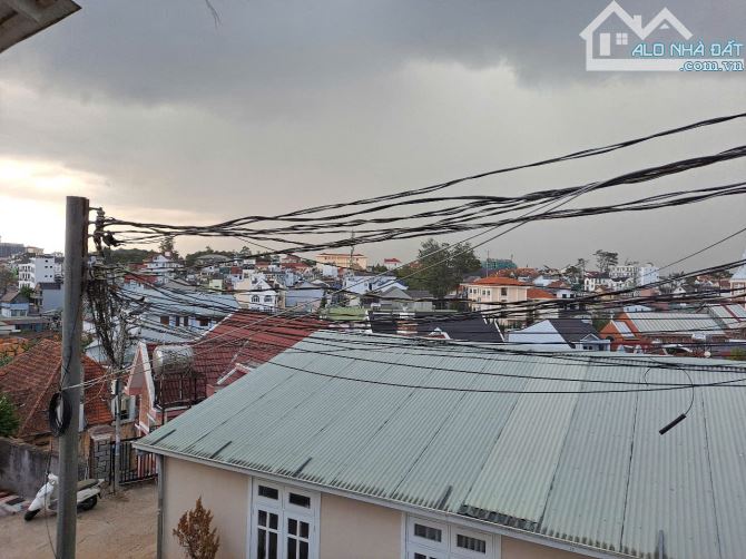 Cần tiền bán đất tặng căn nhà 2 mặt tiền Đường Ngô Văn Sở phường 9, Đà Lạt - 5