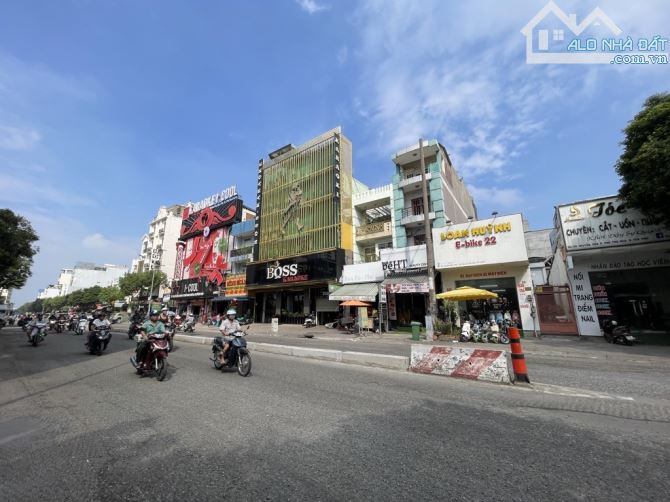 BÁN CHVD DÒNG TIỀN 130TR/THÁNG NGAY KHU DÂN CƯ LÝ CHIÊU HOÀNG ĐƯỜNG 6M CÓ LỀ NHỈNH 17 TỶ - 5
