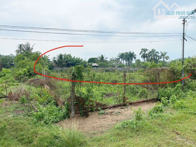 Bán đất mặt tiền đường 566 (cách cầu vượt Củ Chi 2km), xã Trung Lập Hạ Củ Chi, 6x17m, 102m - 5