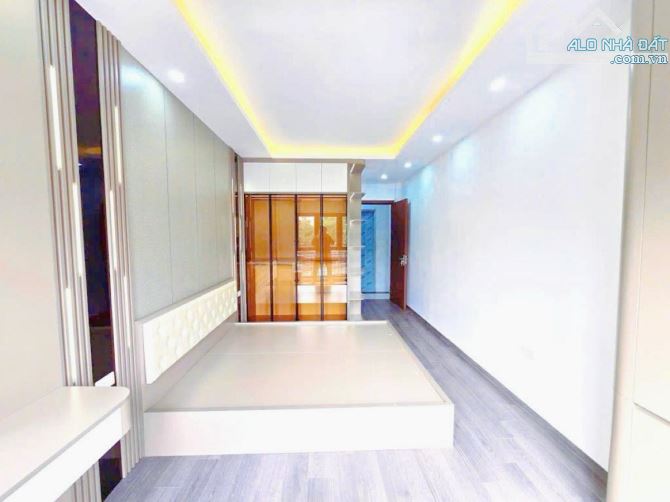 Bán nhà Lạc Long Quân, Cầu Giấy 33m2, 6 tầng, giá 8.75 tỷ - 5