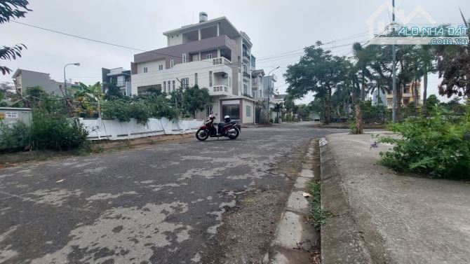 Bán lô đất 72m2 đường 12m tại Trang Quan giá chỉ 3 tỷ - 5