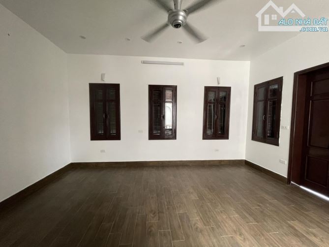 Bán biệt thự Nguyễn Văn Lộc 152m2 Lô Góc mt 22m giá 32,8 tỷ - 5