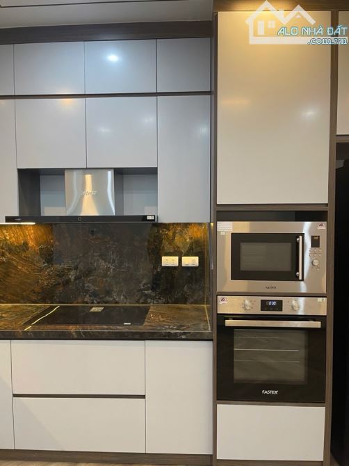 Bán nhà Kim Mã, phân lô oto vào nhà, DT 55m2 x 6T, vị trí đắc địa, giá 20 tỷ 9 - 5