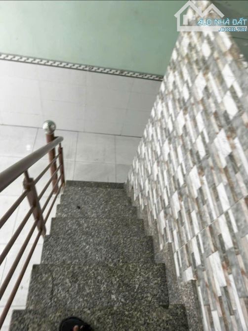Bán Nhà hẻm 769 Phạm Thế hiển- 39.5m/2- 3.5m x 11.57m2- 2 Lầu +3PN -2WC - F4 Q8 - 6