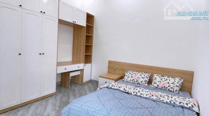 Bán nhà 3 tầng mặt tiền đường 19/5 đường QH rộng 24 - 6