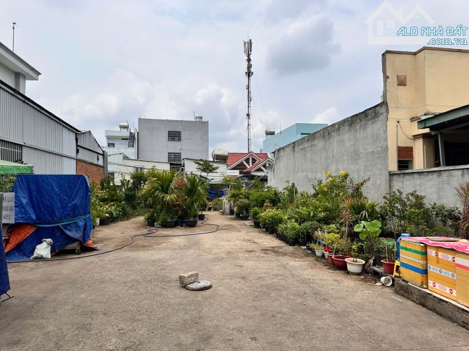 CG - bán nhà mặt tiền đường nguyễn văn tăng , tp.thủ đức . ngang (12x28,5m) 342m2 -140tr/m - 6