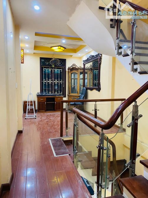SIÊU PHẨM PHÂN LÔ – VƯƠNG THỪA VŨ – Ô TÔ TRÁNH – 10M RA PHỐ - 6