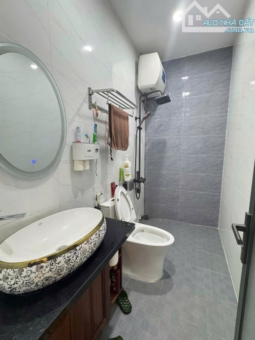 Cc cần bán nhà 2 tầng MT KD VIP đường Đặng Nhữ Lâm, Sơn Trà, giá chỉ nhỉnh hơn 6 tỷ. - 6