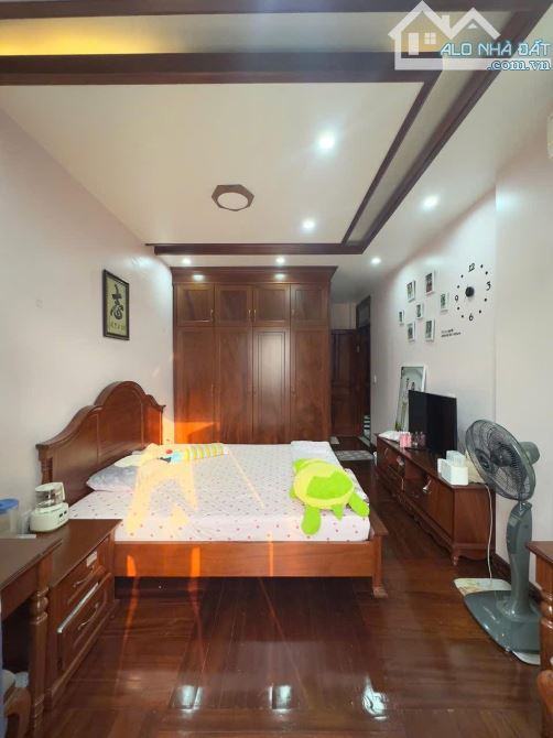 Biệt Thự 150m x 3 tầng Nam Sông Lạch Tray. Giá 10.2 tỷ - 7