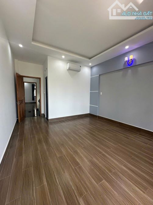 Cần bán gấp căn HXH đường Thạnh Lộc 29, DT 4x15m, 1 trệt 1 lửng 3 lầu giá 6.9 tỷ TL - 8