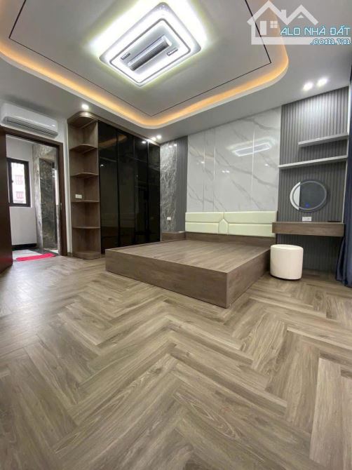 BÁN NHÀ HỒNG TIẾN 42M2, 6 TẦNG THANG MÁY, NGÕ THÔNG, GẦN CẦU CHƯƠNG DƯƠNG - 8