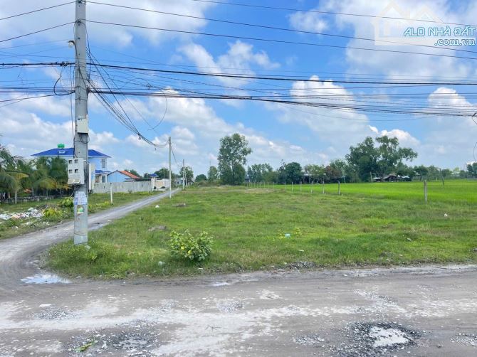 CẦN BÁN GẤP LÔ GÓC FULL THỔ MẶT TIỀN ĐƯỜNG LẬP THÀNH CÁCH TL825 100m HOÀ KHÁNH TÂY ĐỨC HOÀ