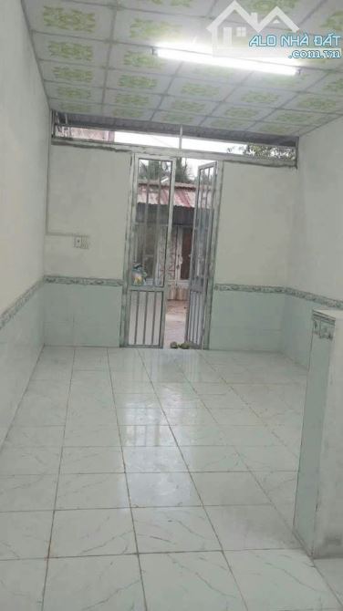 Thay vì ở nhà trọ hãy ở căn nhà nhỏ nguyên căn này