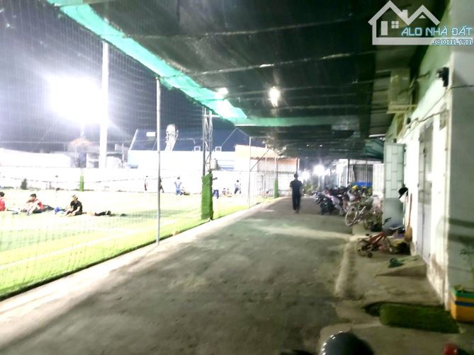 🏠🏠 KHU ĐẤT ĐANG KINH DOANH SÂN BANH -  HƠN 3500M2 THỔ CƯ - GẨN ĐƯỜNG  NGUYỄN HỮU TRÍ - (