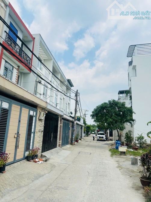 MIẾNG ĐẤT GIÁ SIÊU TỐT THẠNH XUÂN 25