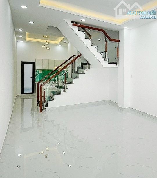 Nhà đẹp ở ngay, ngõ 118 Trương Định 45m x 3,5t mt 3,4m 13,7 tỷ