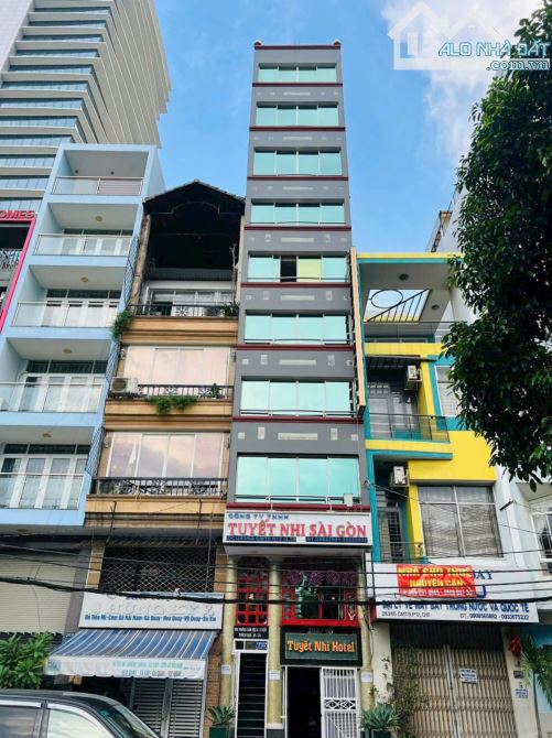 BÁN KHÁCH SẠN KINH DOANH ỔN ĐỊNH – CÁCH MẠNG THÁNG 8, QUẬN 10 DT: 4x16 KC: Trệt 9 Tầng