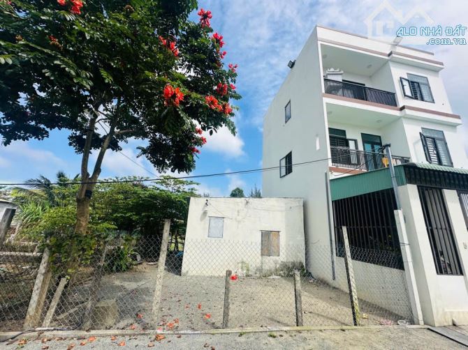 CC BÁN LÔ ĐẤT 83M2 NGANG 8M RỘNG RÃI VUÔNG VỨC KIỆT 5M LƯU QUANG VŨ CHỈ 1,98 TỶ