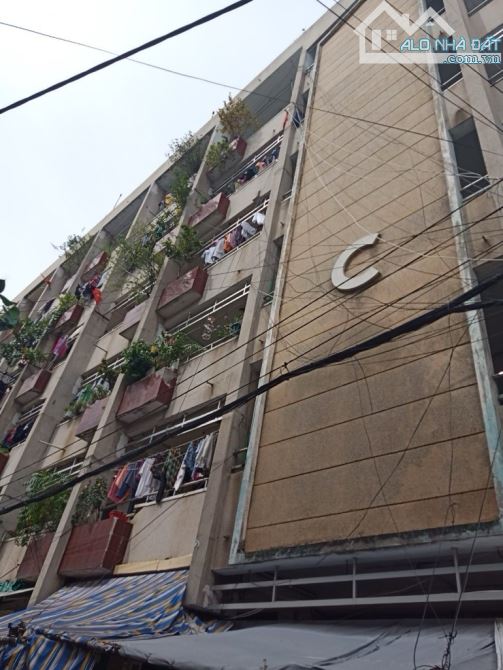 Bán nhà CC Huỳnh Văn Chính, ngay Đầm Sen, Giáp Q6, Q11, dt 44 m2, giá chỉ hơn 1 tỷ TL.   D