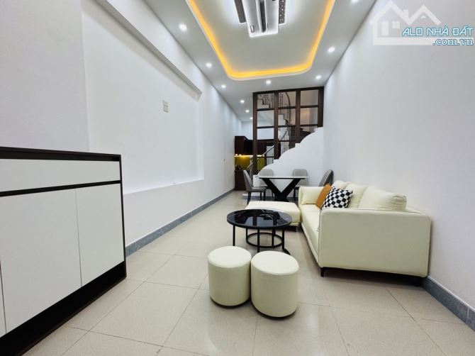 NHỈNH 5 TỶ - Ô TÔ ĐỖ CỔNG - FULL NỘI THẤT - THƯỢNG THANH