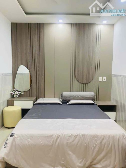 SỞ HỮU NGAY SIÊU PHẨM CÙ CHÍNH LAN – ĐƯỜNG NHỰA 7M – FULL NỘI THẤT – GIÁ   NHỈNH 5 TỶ