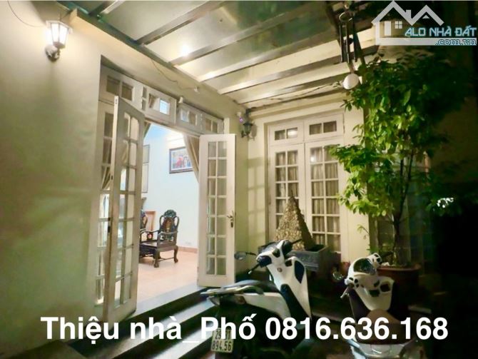 BIỆT THỰ VIP ĐỘI NHÂN – 141M² – MT 8.2M – 3 THOÁNG – VIEW CÔNG VIÊN – CHỈ 43.2 TỶ
