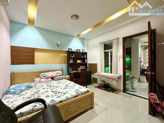 Sổ gửi bank Cần Bán nhanh giá rẻ Nhà 1/ HXH âu cơ Tân Phú DT Khủng 6mx15m 2 Tầng 7.5 Tỷ