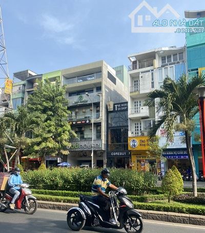 Bán Gấp Mặt Tiền Nguyễn Cư Trinh, Quận 1, DT 4,4x17m, Hầm, 6T, Thang Máy chỉ 40T