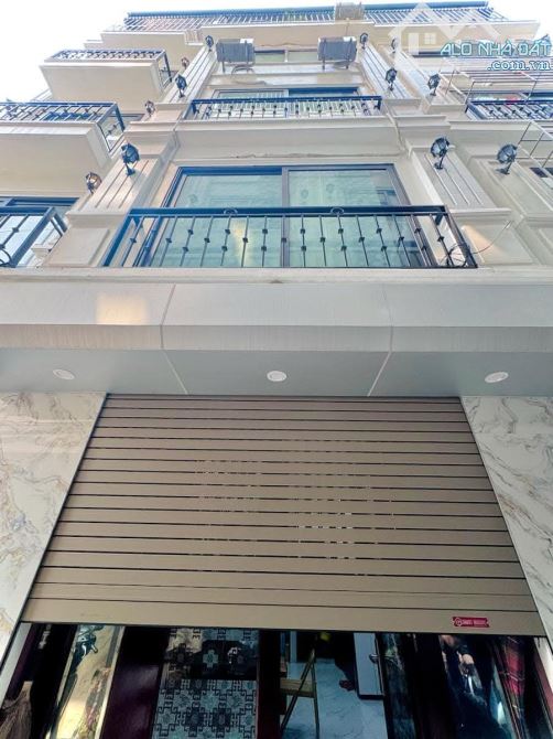 BÁN NHÀ 565 Bát Khối Long Biên GẦN CẦU Vĩnh Tuy NHỈNH 4 TỶ 5TẦNG, 34M, FULL NT, Ô TÔ