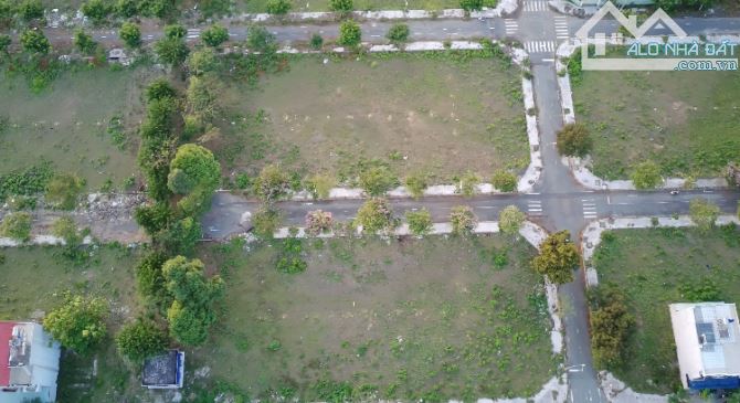 Bán đất 90m2 - Khu tái định cư mới Cát Lái Quận 2, Vị trí đẹp, Xa cảng không ồn ào