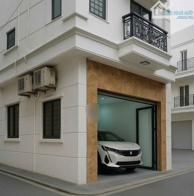KO NHANH LÀ TIẾC. NHÀ VIP, GA RA, TM, FULL NỘI THẤT XỊN, KD, LÔ GÓC. BÁN NHÀ LONG BIÊN HN