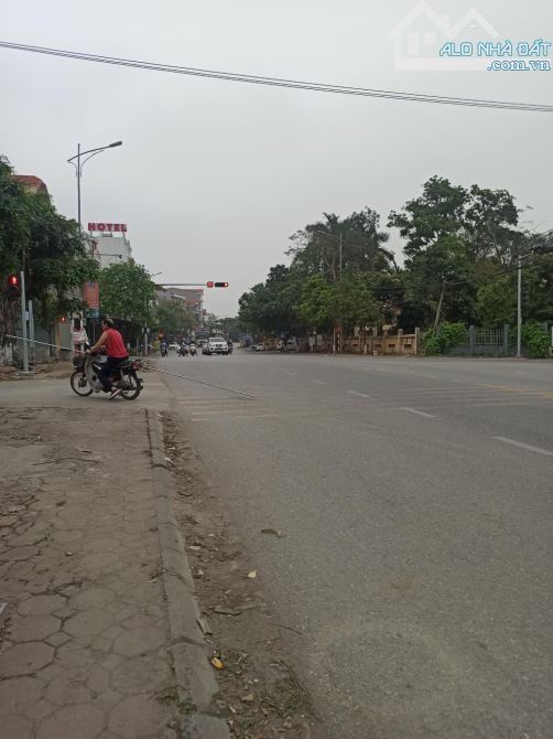 THUẬN THÀNH-BẮC NINH-HIẾM- ĐƯỜNG THÔNG Ô TÔ TẢI- GẦN KHU CÔNG NGHIỆP- ĐẦU TƯ LÃI Dt :96M-