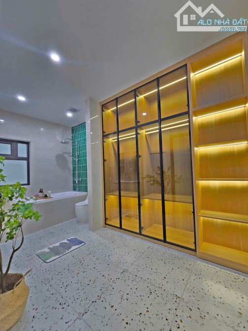 HÀNG HIẾM BA ĐÌNH - NHÀ ĐẸP Ở NGAY - PHÂN LÔ 4 CĂN - 35M²x5T, MT 6.8M, GIÁ 6.9 TỶ