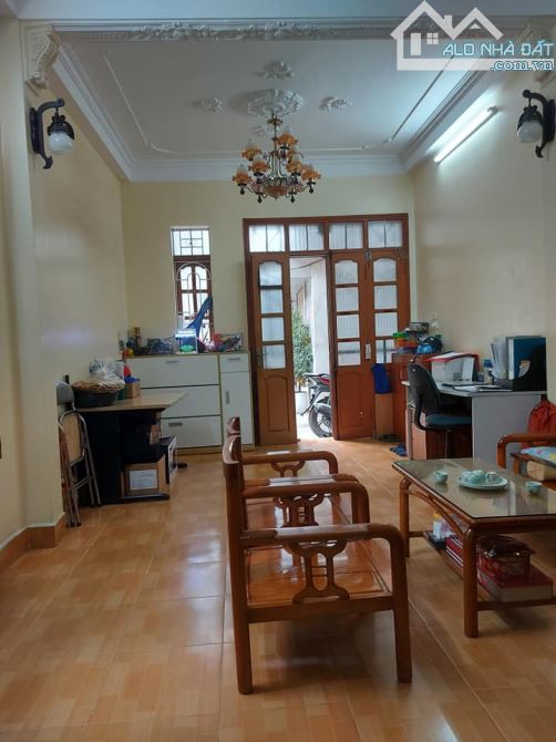 Bán nhà mặt ngõ Nguyễn Chính, Sổ đỏ riêng, gần phố, gần bãi gửi ô tô, 4.95 tỷ