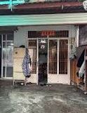 ► Nhà Hoàng Diệu 63 m2, ngang 4.5m, C4 cũ, sân rộng, kiệt thông, giá 2.35 tỷ
