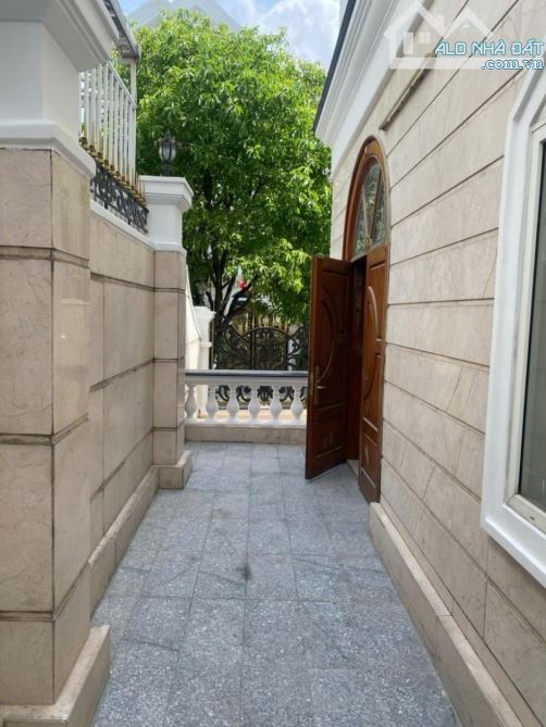 Bán căn góc biệt thự, 4 tầng, 10,5m x 20m, ngay Emart Phan Văn Trị, phường 5, Gò Vấp - 11