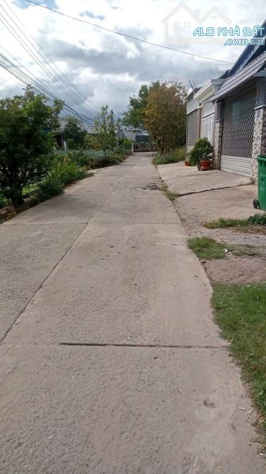 Đất KQH Triều Thuỷ, Phú an, Phú Vang, sát TP Huế.  - Diện tích: 140m( ngang 7x20)  - Đường - 1