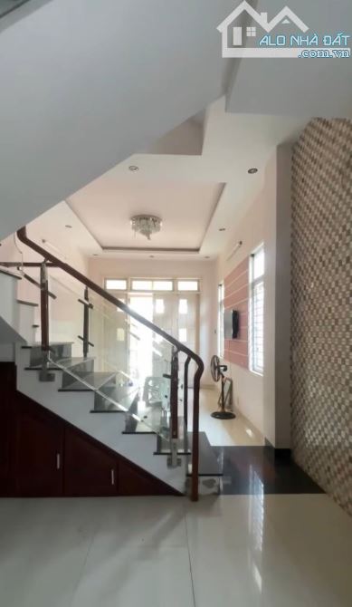 Bán nhà 2 tầng đường phan thúc duyện trung tâm phố an thượng mỹ an - 1