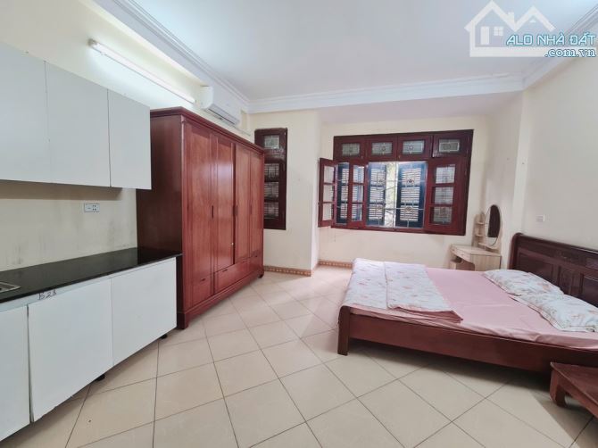SIÊU PHẨM MẶT PHỐ GIẢI PHÓNG - DIỆN TÍCH KHỦNG 140M2 - VỈA HÈ RỘNG -  NHỈNH 18 TỶ - 1