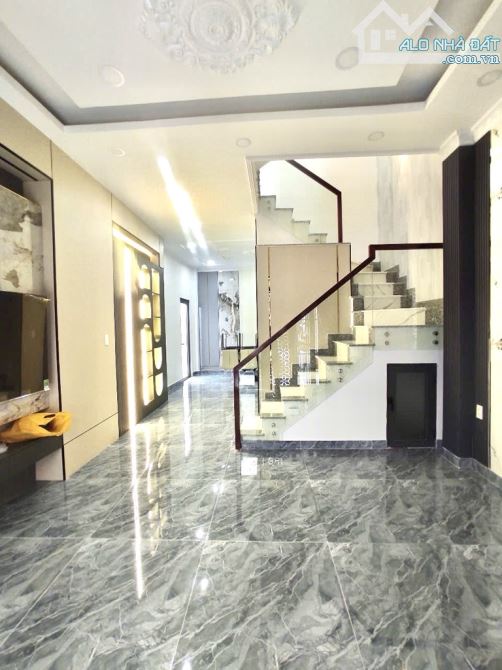 Lê Đức Thọ 53m2 giá 6.4Tỷ Phường 15 Gò Vấp. Mô tả: + Kết cấu nhà trệt 2 lầu sân thượng BTC - 1