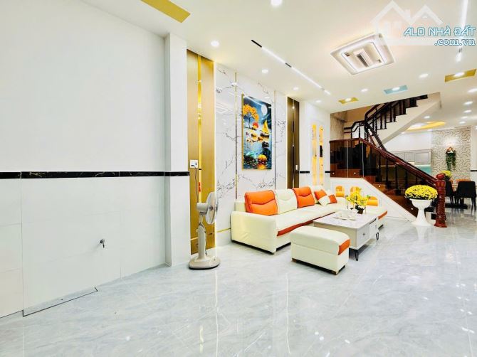 Quang Trung, 5 tầng, 4PN, HXH, 4x15, funl nội thất, nhỉnh 6 tỷ - 1