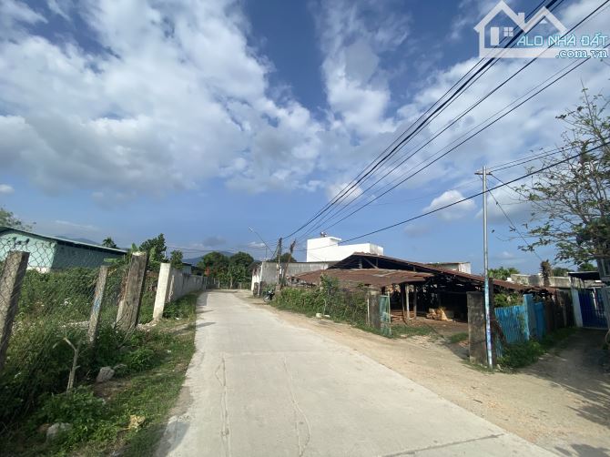 Bán nhanh lô đất dân thị trấn Diên Khánh đường 7m hướng Đông Nam - 1
