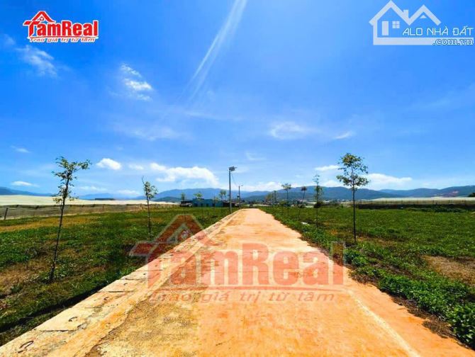 Cơ hội đầu tư - an cư tiềm năng gần Đà Lạt