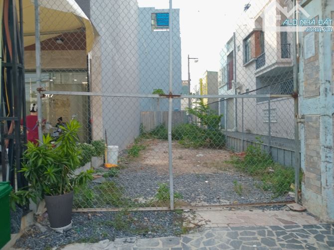 Bán lô đất đẹp khu gia viên tân hiệp,diện tích 4,6 x 20m,giá bán 4,9 tỷ còn bớt,sổ hồng - 1